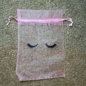 Lash bags